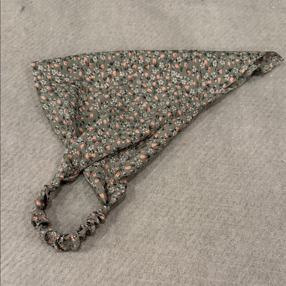 Floral Patterned Headbands Kerchiefs NWOT